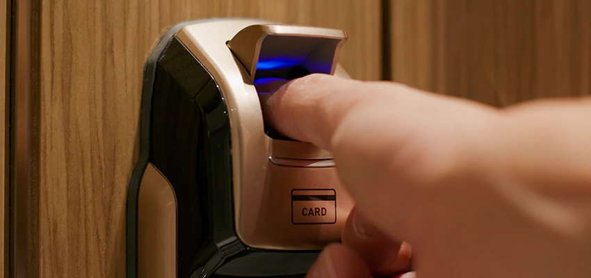 Fingerprint Door Locks Replacement in Menlo Park, CA